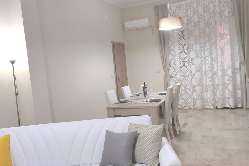 Apartment Miriade 巴莱斯特拉泰 外观 照片